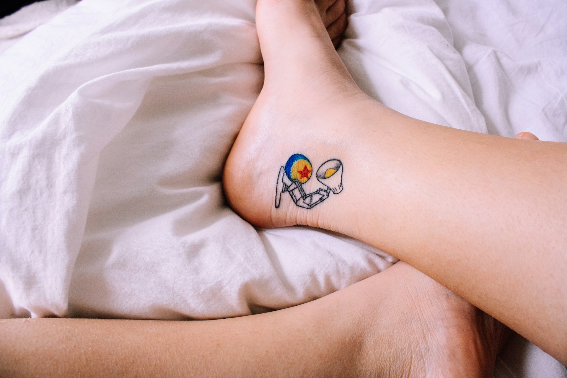 15 Amazing Ankle Tattoo Designs For Women To Try In 2024